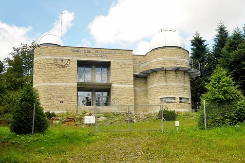 Lubomir - góra z obserwatorium astronomicznym na szczycie